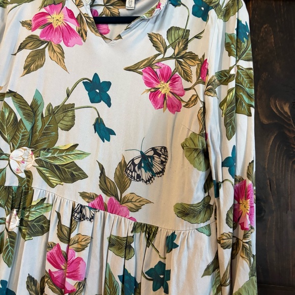 ❗️Joules Skylar Long Sleeve Dress Light Gray Pink Green Floral Butterflies 12 - Picture 4 of 12